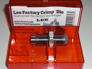 Sertisseur LEE Factory Crimp 7,5 SUISSE.