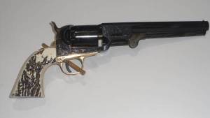 Revolver PIETTA 1851 NAVY YANK DELUXE STAG LIKE Cal. 36 PN.